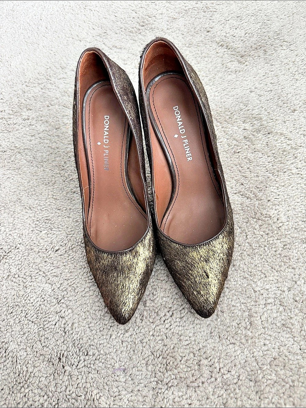 Donald J Pliner BRAVESP Calf Hair Pumps Gold & Brown US 6M